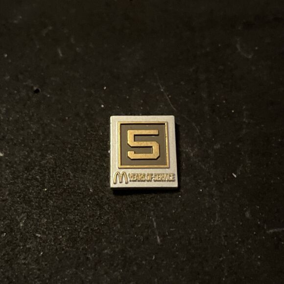 McDonald’s 5 Years Of Service Employee Lapel Hat‎ Pin - Picture 1 of 3
